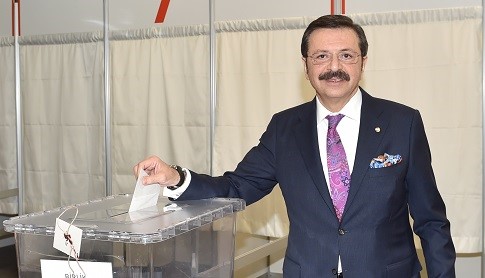 Rifat Hisarcıklıoğlu Yeniden TOBB Başkanı Seçildi